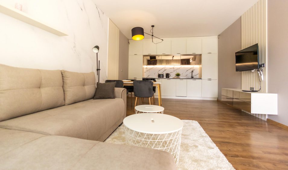 Соло туризъм край Обзор