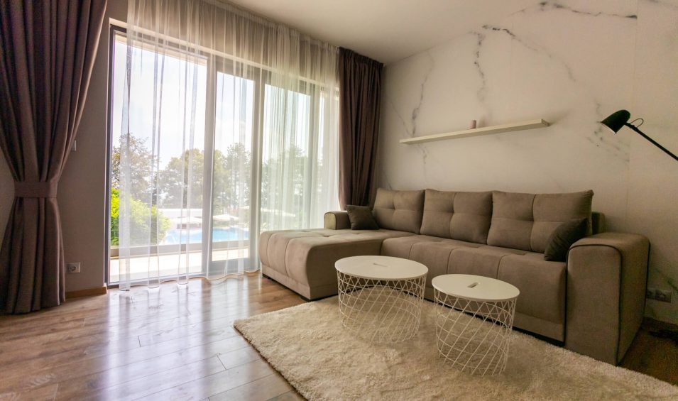 Апартаменти53