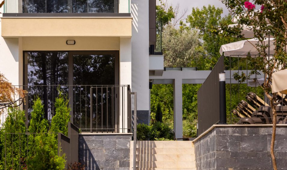 Екстериор37