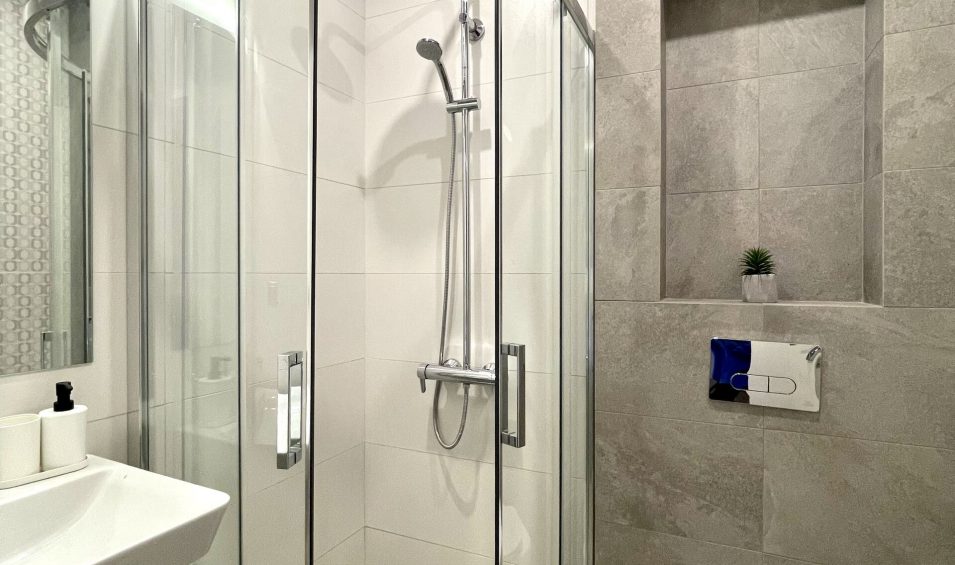 Апартаменти25